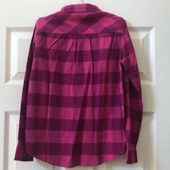 Lands’ End Girls Tie Front Flannel Shirt. Medium (8). NWT. Plum buffalo check. - Picture 6 of 9
